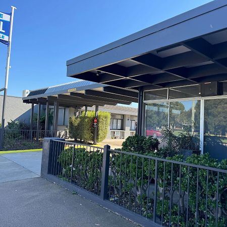 Castle Motel Bairnsdale Kültér fotó