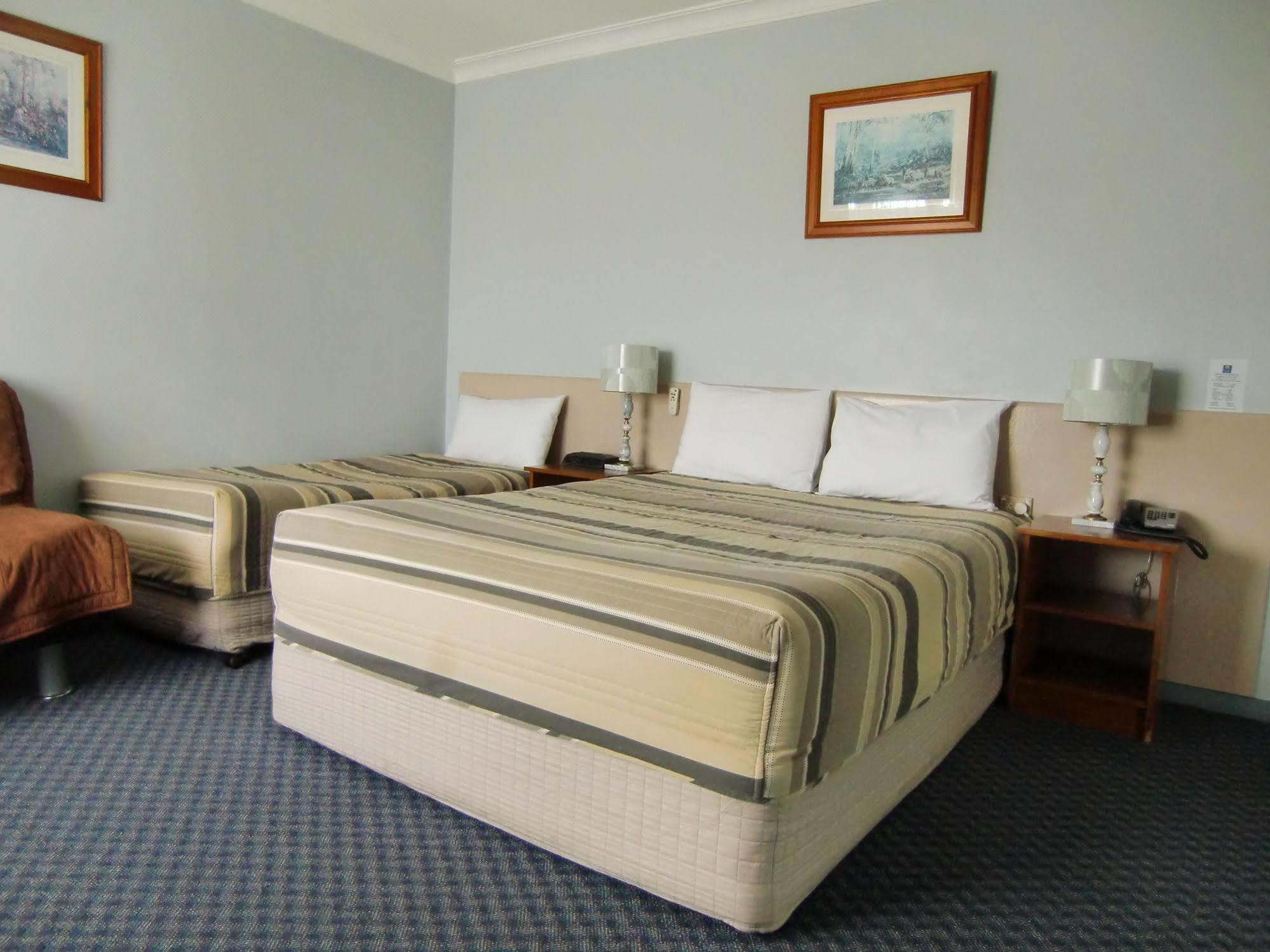 Castle Motel Bairnsdale Kültér fotó