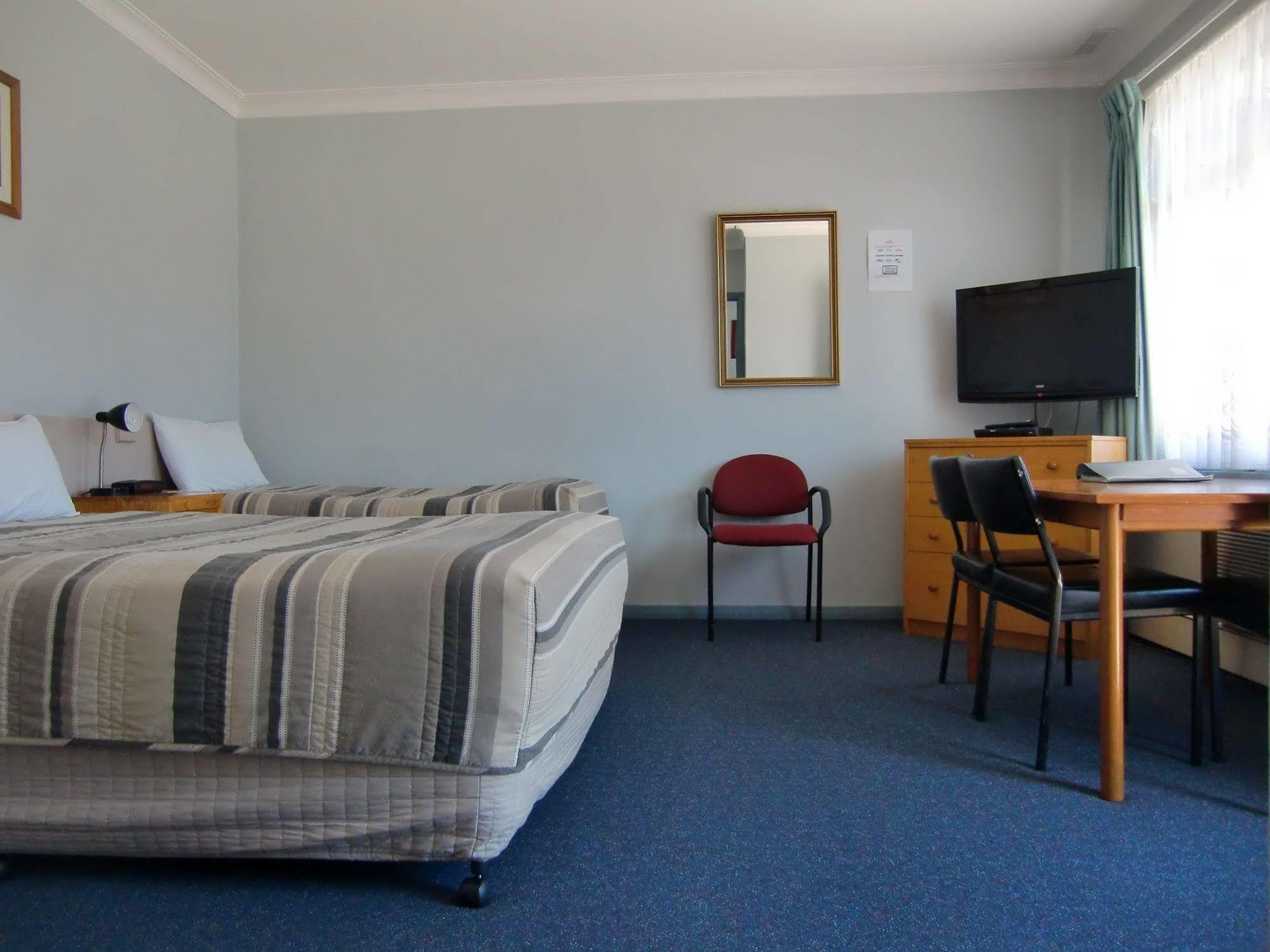 Castle Motel Bairnsdale Kültér fotó